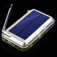 Radio Portabel Dewant L-388 Tenaga Surya Pemutar Audio Mp3 Dengan Senter LED dan Power Bank