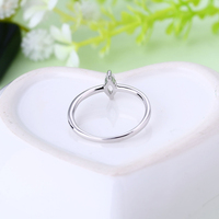 Bagues en argent sterling 925 de style minimaliste pour femmes Bague fine incrustée de zircons simple oeil de cheval Personnalisation en gros