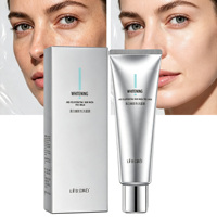 Crème en capsules de gel éclaircissant à la niacinamide OEM, hydratation intense, améliore les taches brunes, réparation de la barrière cutanée, crème pour le visage pour les peaux ternes