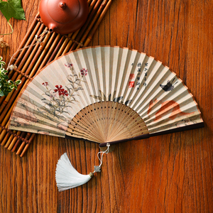 Nuovo Ventaglio Pieghevole in Seta Stile Cinese, Antico, per Danza Lunare, Portatile, con Fascino Etereo, per Hanfu e Cheongsam, Piccolo, Traforato e Stampato - Product Image 3