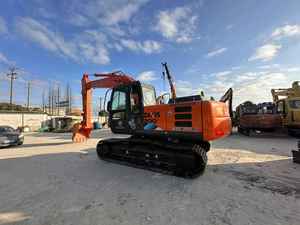 Excavatrice sur chenilles Hitachi ZX200 d'occasion, best-seller, avec moteur d'origine, garantie 1 an, forte puissance de creusement - Product Image 5