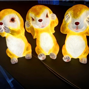 Trois Lapins Sages en Fibre de Verre, Lumière Décorative 3D à Motif Animal pour Affichage de Noël et Projets de Fêtes en Extérieur - Product Image 1