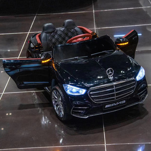 Auto Elettrica <span class=keywords><strong>Mercedes</strong></span>-Benz per Bambini, Quattro Ruote Motrici, Ricaricabile, con Telecomando, per Bambini da 1 a 8 Anni, Unisex, in Plastica - Product Image 4