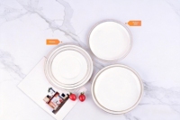 Assiettes de présentation en céramique personnalisées pour mariage, avec bordure or blanc, bols, cuillères, coupelles à sauce, assiettes de table en porcelaine fine