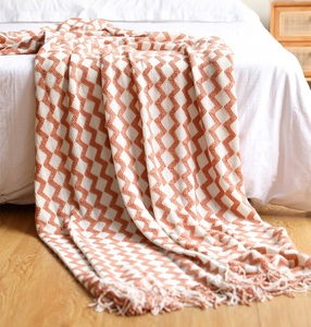 Coperta Moderna Coreana Semplice Bohémien 100% Acrilico Design Geometrico Morbida Grande Formato King Size Stile Visone - Product Image 2