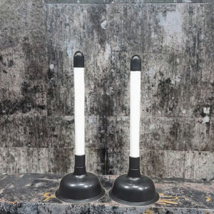 Groothandel 11cm Diameter Mini Riooltoiletzuiger met Lange Steel TPR Zuignap Zwart - Product Image 3