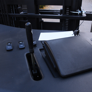 Caminhão de paletes elétrico CDDM 3-Way-Operação do corredor estreito-Ideal para armazéns - Product Image 5