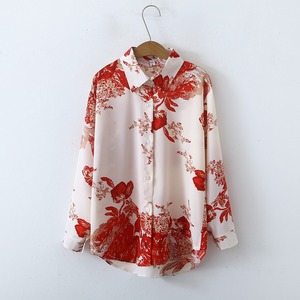 Chemisier pour femmes en gros, chemise coréenne en satin à manches longues pour femmes, style chemise d'été rétro minimaliste imprimée de style moyen-oriental - Product Image 2