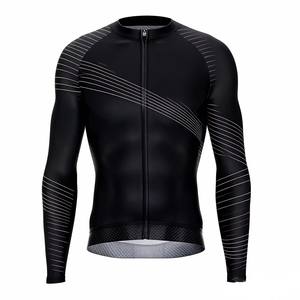 Maillot de cyclisme premium à lignes dégradées en relief, séchage rapide, résistant au vent, coupe personnalisée, vêtements de sport professionnels pour vélo de route - Product Image 4