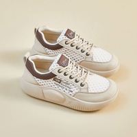 Baskets décontractées d'été pour femmes, style coréen, blanches, à bout rond, en maille respirante, semelle extérieure en caoutchouc durable, rehaussantes