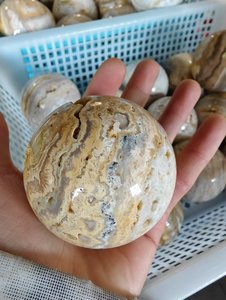 Vente en gros : Agate Crazy Tower/Sphère [Boho] – Pierre décorative sculptée en cristal pour attirer la richesse, pierre concassée - Product Image 4