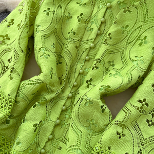 2025 nuovo arrivo <span class=keywords><strong>abito</strong></span> da donna con scollo <span class=keywords><strong>a</strong></span> V <span class=keywords><strong>abito</strong></span> in pizzo <span class=keywords><strong>a</strong></span> <span class=keywords><strong>balze</strong></span> da donna <span class=keywords><strong>abito</strong></span> Casual <span class=keywords><strong>elegante</strong></span> moda abiti da donna vestiti all'ingrosso da donna - Product Image 6