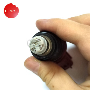 Inyector de combustible 16611-AA310 para Subaru Legacy 2.2L H4, pieza para motor de gasolina - Product Image 2