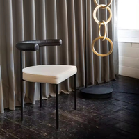 Vente en gros de chaises de salle à manger en tissu métallique pour restaurants et hôtels de style nordique simple