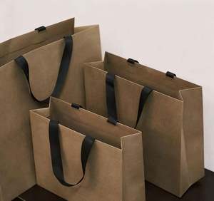 Sacs imprimés de luxe, sacs de shopping en papier kraft, sacs d'emballage personnalisés pour vêtements, cosmétiques, bijoux - Product Image 1