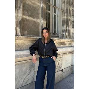 Chaqueta Bomber Negra Corta con Cierre para Mujer, Cortavientos, Manga Larga, Tejido de Tela, Abrigo, Ropa Exterior - Product Image 5