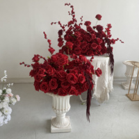 Articles de mariage : Chemin de table en fleurs artificielles roses, chemin de table doré, centre de table en roses rouges pour décoration de mariage