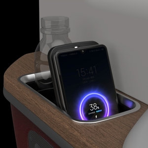 Portavasos de Diseño Original con Cargador Inalámbrico Plegable para Reposabrazos de Automóviles/Yates/Sillas de Cine - Product Image 1