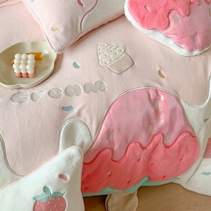 ODM/OEM Cartoon Applique pink Milk Velvet Comforter <strong>Cover</strong> 4pcs Bedsheet Kid' Bedding Set Supplier - Product Image 4