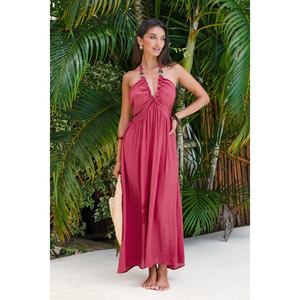 Vestido largo rojo con cuentas, cuello halter y espalda descubierta, estilo elegante para banquetes - Product Image 5