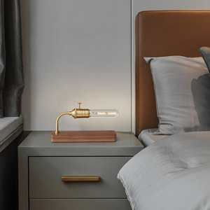 Lámpara de Mesa Retro de Estilo Chino de Alta Gama, Lámpara de Noche Creativa Totalmente de Cobre para Dormitorios Modernos, Lámparas de Mesa Modernas Personalizadas - Product Image 5