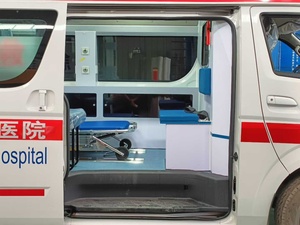 Nueva Ambulancia Médica Foton G7 de Gasolina con Distancia Entre Ejes Corta para Rescate en Sitio y Traslado de Pacientes entre Hospitales - Product Image 6
