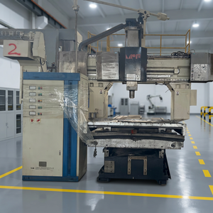 Fraiseuse à portique double colonne CNC <span class=keywords><strong>Toshiba</strong></span> MPF d'occasion entièrement calibrée pour l'usinage de moules en métal lourd - Product Image 1