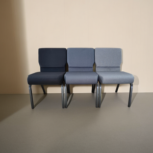 Vente en gros de chaises de prêtre d'église multicolores à emboîtement personnalisables de haute qualité Sièges confortables en tissu Théâtres Auditoriums - Product Image 3