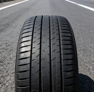 Pneu de camion radial tout acier AZ599 315/80R22.5 11R22.5 295/80R22.5 Qualité professionnelle Haute vitesse Transport prolongé Fournisseur chinois - Product Image 1