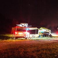 Vente en gros Tentes de camping en toile spécialement conçues SUV Caravane Accessoires avec tente de toit