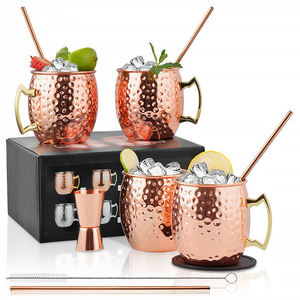 Mug à bière Moscow Mule personnalisé en acier inoxydable plaqué cuivre martelé, gravé, pour fêtes et bureau - Product Image 1
