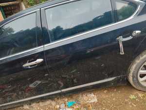 ชิ้นส่วนรถ LS460 Lexus แบบดั้งเดิมชิ้นส่วนกันชนถอดประกอบจากรุ่นเก่าที่ใช้บังโคลนไฟตัดหมอกกระจังหน้าประตูกระโปรงหน้ารถ - Product Image 4