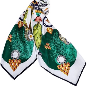 Vente chaude De Luxe En Satin Imprimé Hijab Écharpe Carrée pour <span class=keywords><strong>Les</strong></span> Femmes - Product Image 2