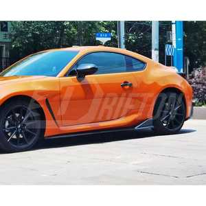 Falda lateral de fibra de carbono estilo AD para Toyota GR86 ZN8 Subaru BRZ ZD8 - Product Image 1