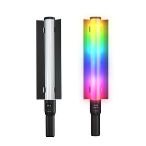 Luz de Relleno LED RGB con Capacidad de Batería de 2600 mAh, Temperatura de Color de 2500k-9000k, Plegable e Impermeable, para Grabación de Videos de YouTube y Disfraces - Product Image 1