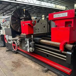 Mini Torno Metálico Automático Usado Convencional CW62125B CW62110B CW61125B de 1250mm de Alcance y 2000mm de Longitud de Trabajo en Venta - Product Image 4