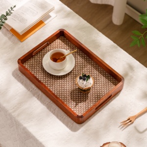 Bandeja de Servir de Madera Maciza de Lujo Sencillo, con Asa Hueca Clásica, Marco de Madera Kambas, Diseño Duradero y Ecológico para el Hogar y Hoteles - Product Image 4