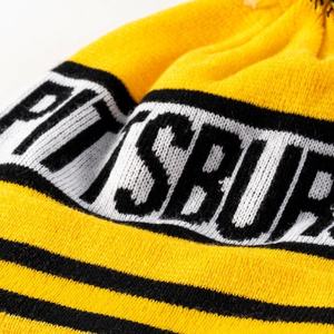 Bonnet en tricot décontracté personnalisé avec pompon, chapeau d'hiver pour le ski, double couche, coupe-vent, chaud, 100% acrylique, logo jacquard pour cadeaux promotionnels - Product Image 3