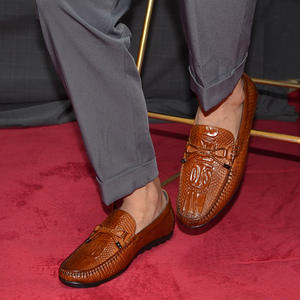 Chaussures décontractées sur mesure, luxueuses et élégantes, chaussures habillées en cuir confortables pour hommes - Product Image 4