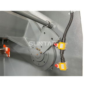เครื่องตัดไฮดรอลิก SUNTAY ความหนา 8 มม. x กว้าง 3200 มม. สำหรับแผ่นเหล็ก/สแตนเลส - Product Image 6