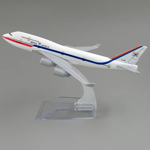 16cm 보잉 747-400 한국 대통령기 데코레이션 다이캐스트 항공기 모형 (전시용) - Product Image 3