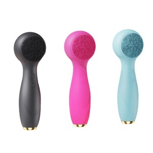 OEM Deep Cleaning Exfoliating Facial Brush Hot Cold Massage Face Scrubber Electric Silicone Facial Cleansing Brush <b>for</b> <b>Men</b> Women - Product Image 6
