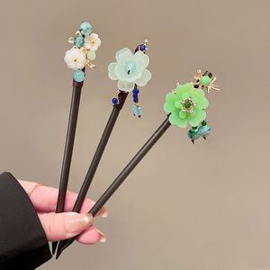 Bâtonnet à cheveux en bois rétro chinois vintage, épingle à cheveux florale élégante pour femmes, accessoire de coiffure Hanfu - Product Image 3