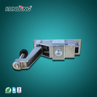 Serrure à compression chromée SK1-061 en alliage de zinc pour armoire d'équipement et boîte