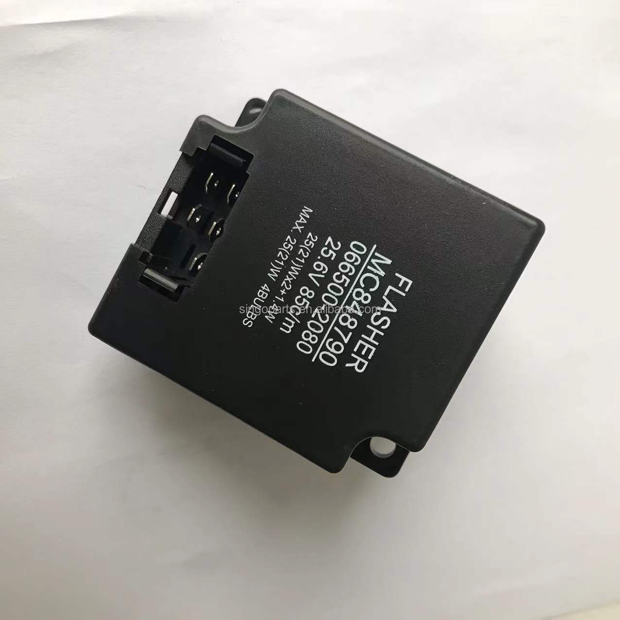 MC848790 Flasher Turn Signal Hazard Warning Relay 25.6V