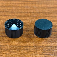 Bouchon de bouteille en plastique fileté anti-effraction nervuré de 18 mm avec insert en PE