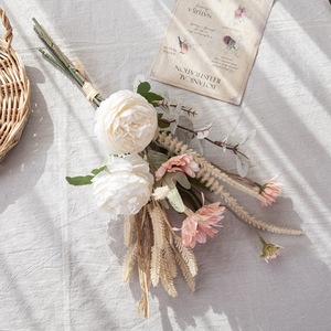 Bouquet de fleurs artificielles CallaFloral, roses blanches, marguerites roses, arrangement en vase, décoration de la maison, décoration de mariage CF01237 - Product Image 2