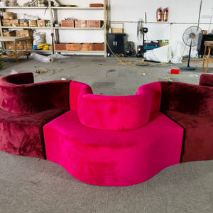 Nuevo Diseño de Moda, Sofá Seccional Modular Curvo Tapizado en Terciopelo de Forma Irregular con Múltiples Asientos para Bodas - Product Image 4