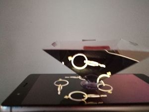Écran de projection holographique <span class=keywords><strong>3D</strong></span> en forme de pyramide pour <span class=keywords><strong>smartphone</strong></span>, idéal pour l'éducation et la publicité – Nouveauté en promotion - Product Image 4