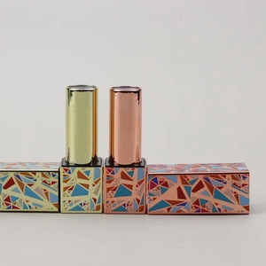 Nouveauté : Tubes à lèvres vides en or rose, gravure 3D, magnétiques, dorés, pour le maquillage - Product Image 4